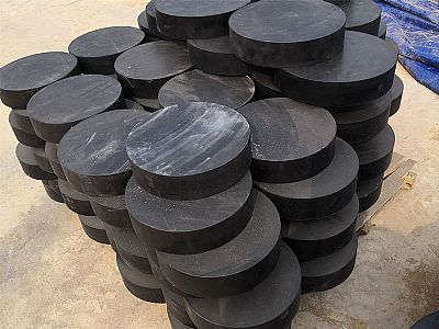 花山区板式橡胶支座由若干层橡胶片与薄钢板经加压硫化